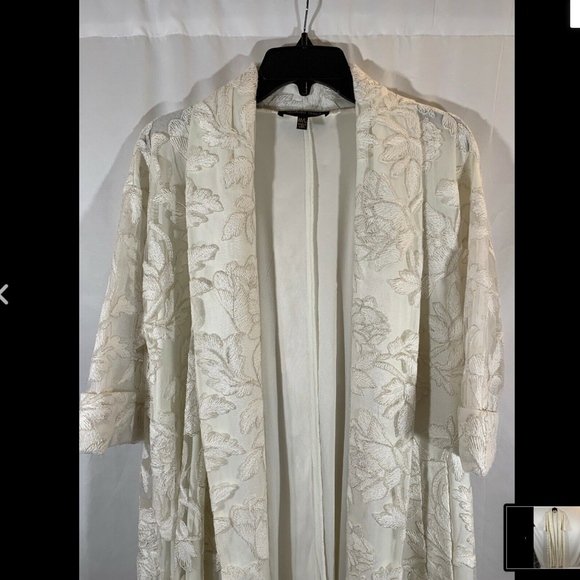 NEW $788 Tadashi Saga Embroidered Lace‎ Covering Robe in Ivory [SZ M/L ] - Picture 3 of 8